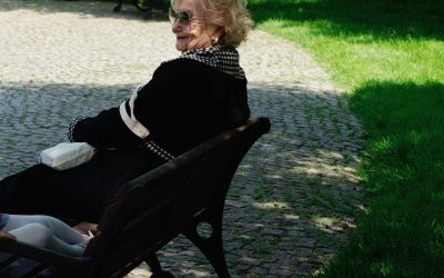 España envejece sola: el reto de seguridad que nadie está afrontando de verdad